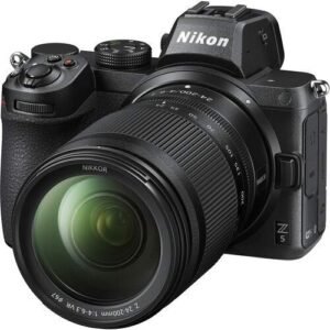 Nikon Digital Camera Z5 KIT with 24-200MM F/4-6.3 Lens & Additional EN-EL15C Battery High quality images and 70MM zoom lens